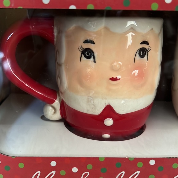 NIB Johanna Parker Christmas Santa & Mrs. Claus Mug Set Of 2 - RED & GREEN - Picture 2 of 6